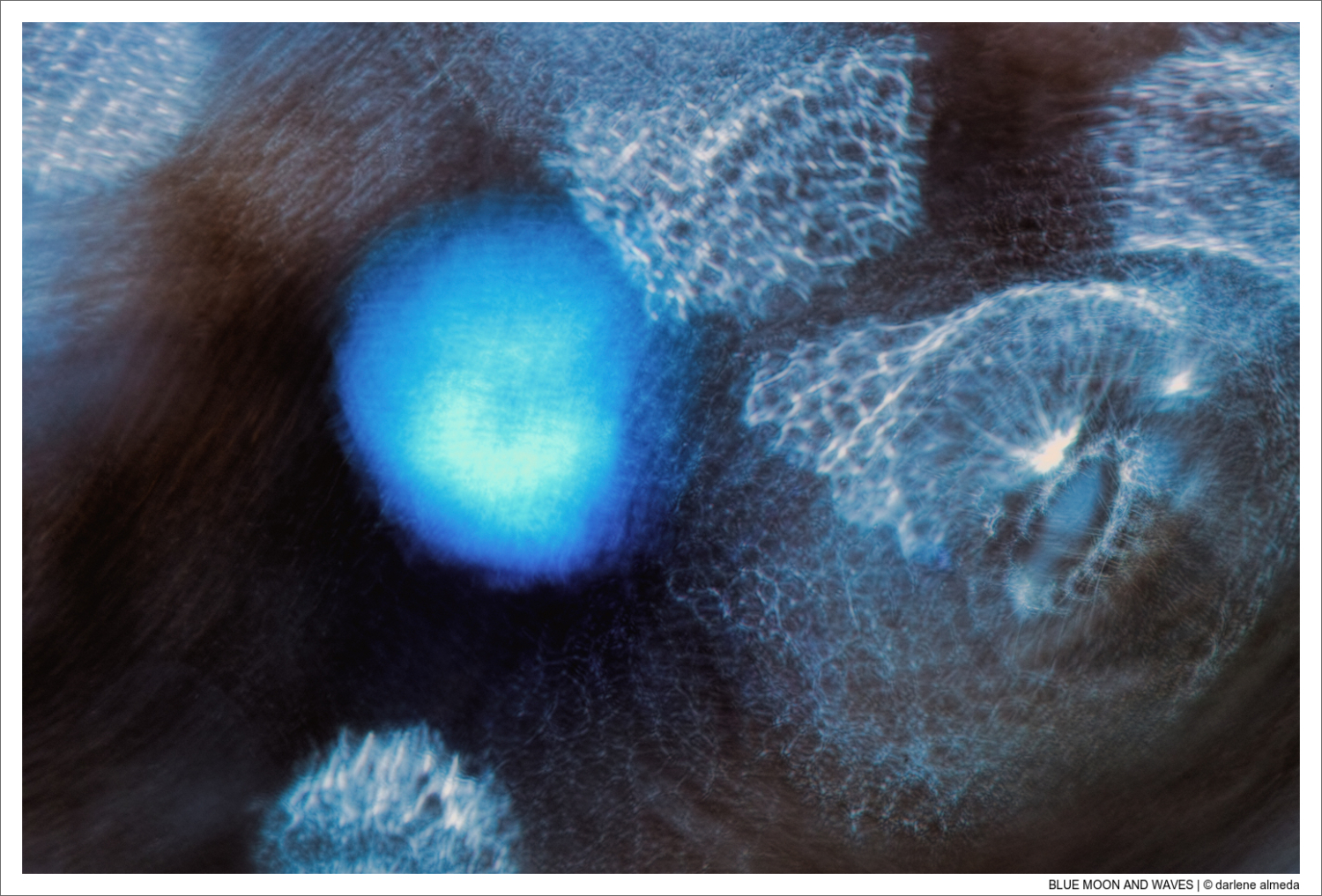 BLUE MOON AND WAVES